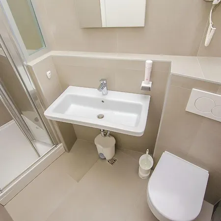 Dvor Hostel Split